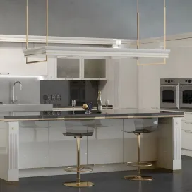 Baccarat white